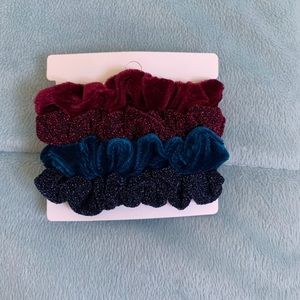 Hair ties that where never used